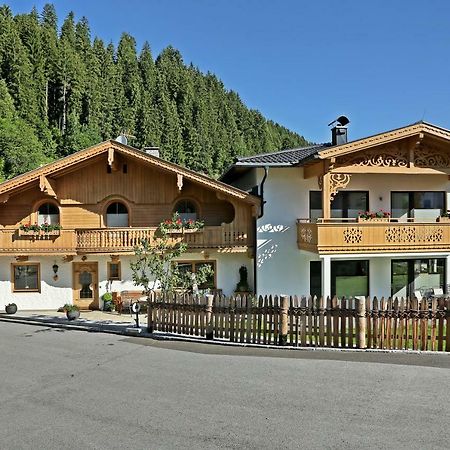 Landhaus & Apartment Taxach Ried im Zillertal Kültér fotó
