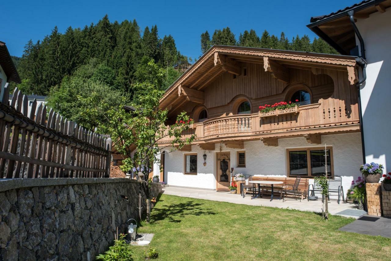 Landhaus & Apartment Taxach Ried im Zillertal Kültér fotó